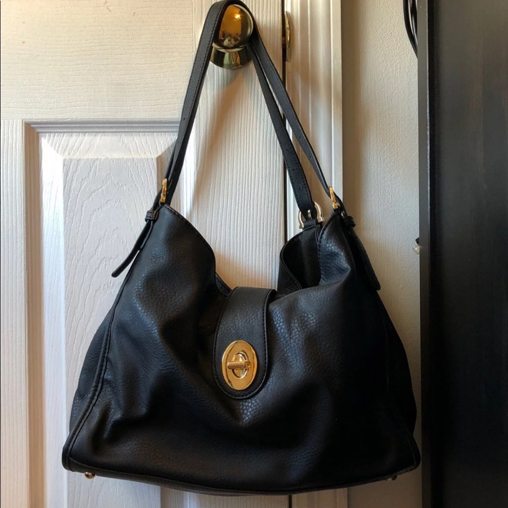 Black tote